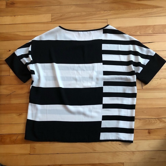 Black and White Blouse, NAYA - Picture 5 of 7